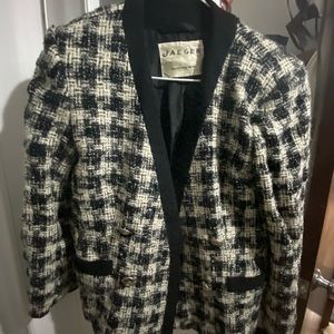 Jaeger blazer size 6